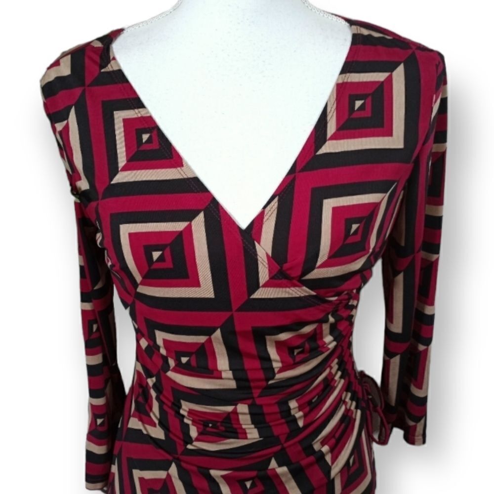 9 & CO. FAUX WRAP GEOMETRIC RASPBERRY DRESS SZ.6 EUC - Picture 2 of 5